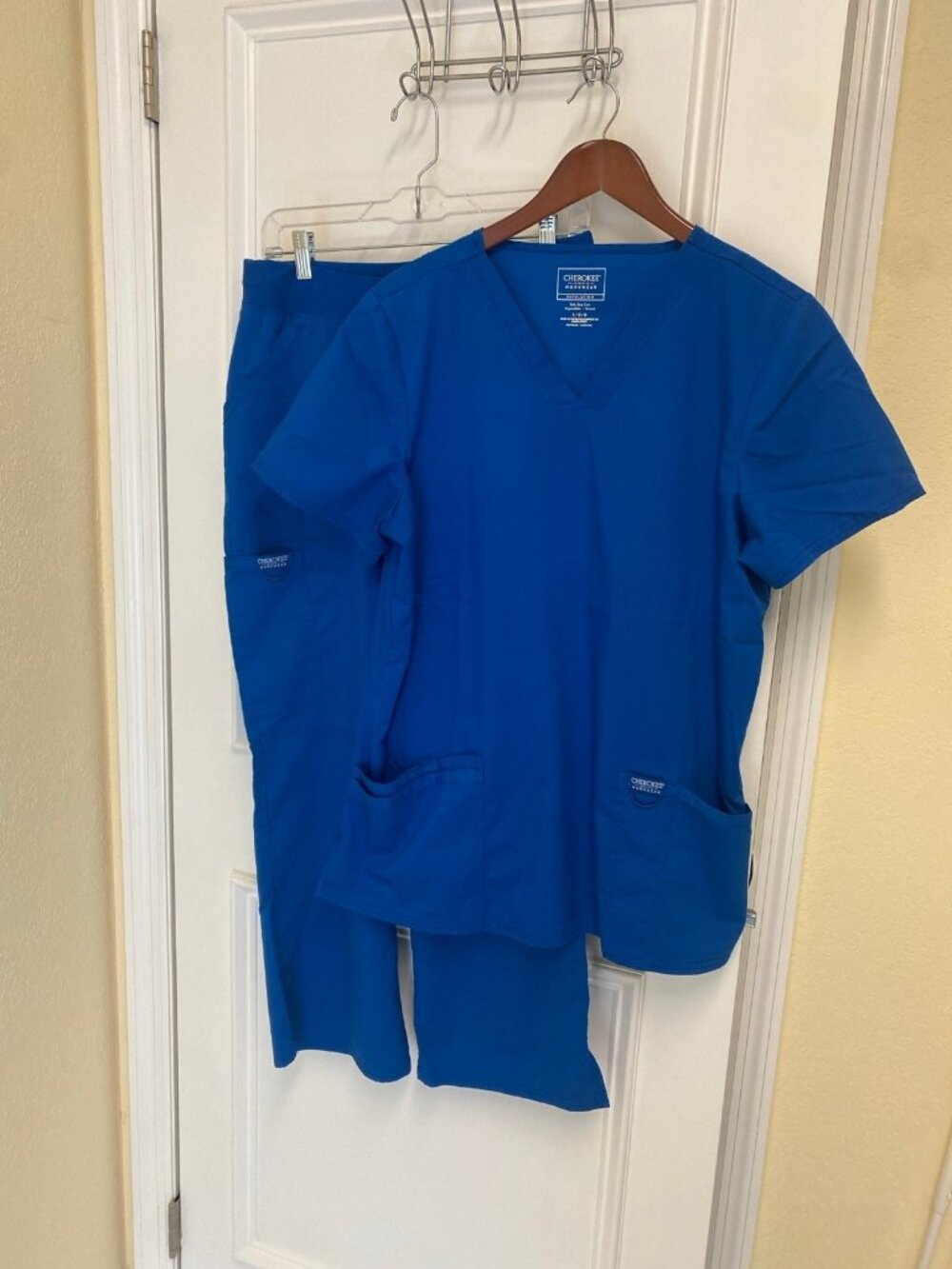 Cherokee Uniform Healthcare Scrub Set 2 Pc Royal Blue Top Large-Pants Med Petite